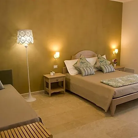 Le Antiche Cisterne Bed & Breakfast 4*